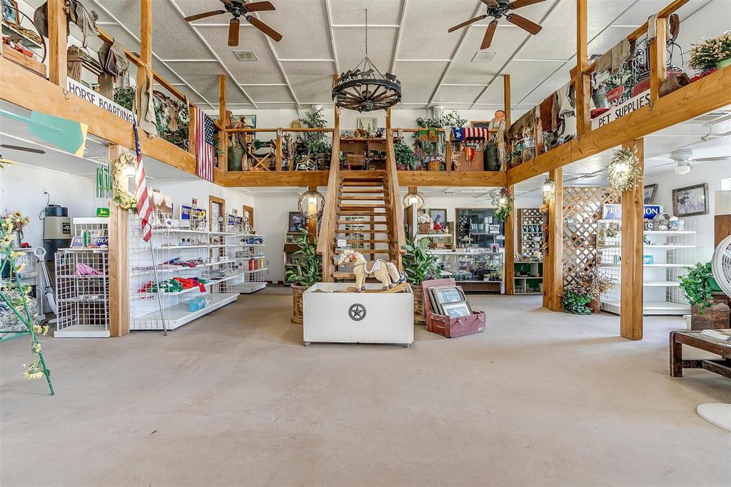 528 SURVEY: GLENN JAMES A - Commercial Sale