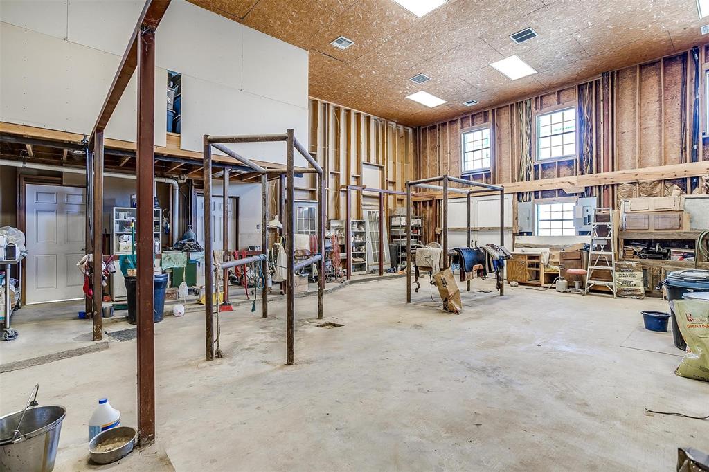 528 SURVEY: GLENN JAMES A - Commercial Sale