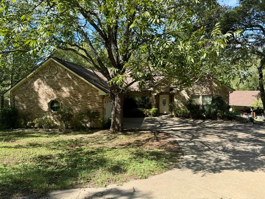 3700 NE County Road 0095