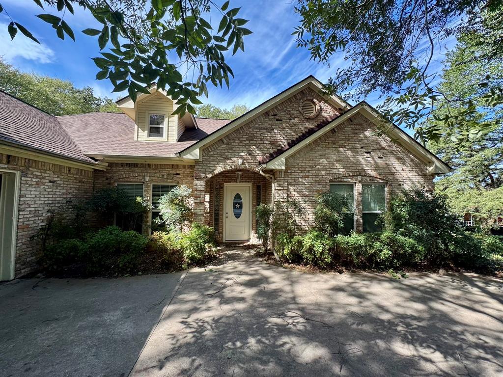 3700 NE County Road 0095