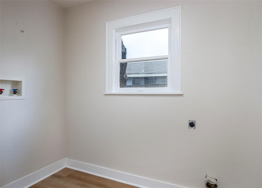 Irwindell - Residential