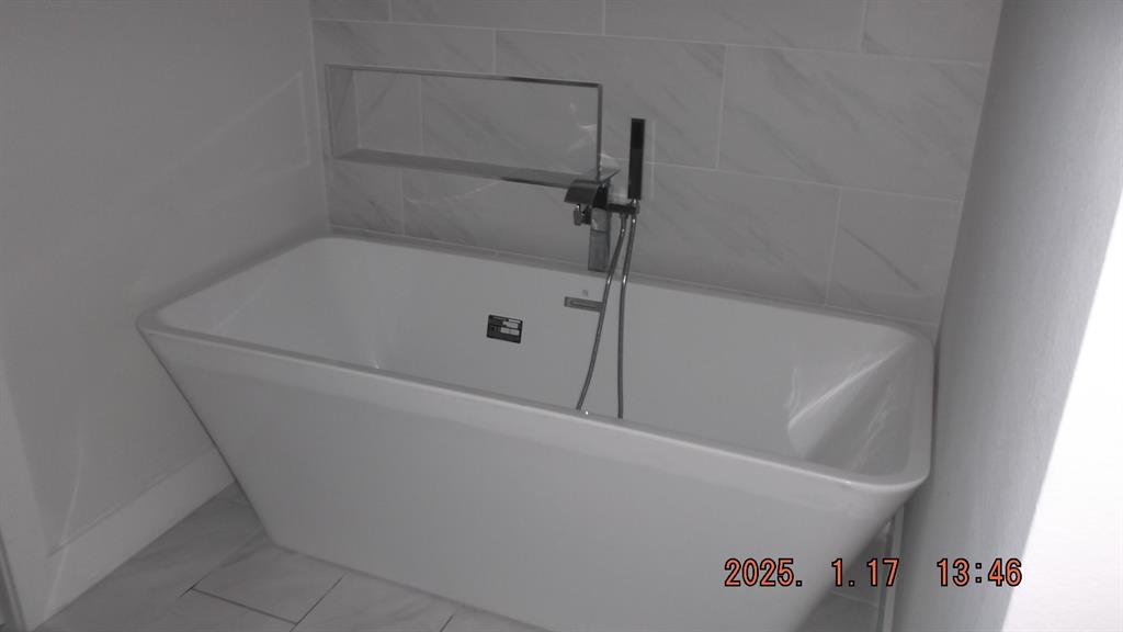 Ze Coombs West End Add To The - Residential