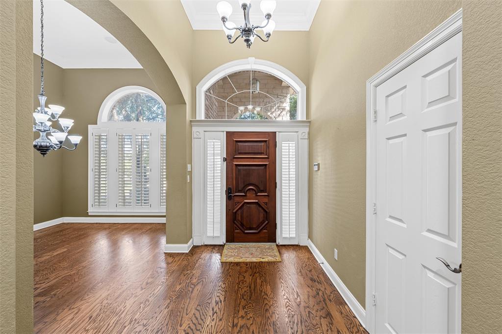 2021 Pebble Brook Circle