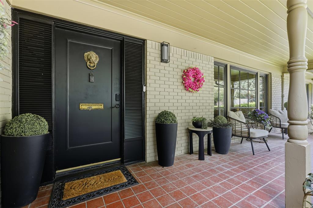 4004 Angus Drive
