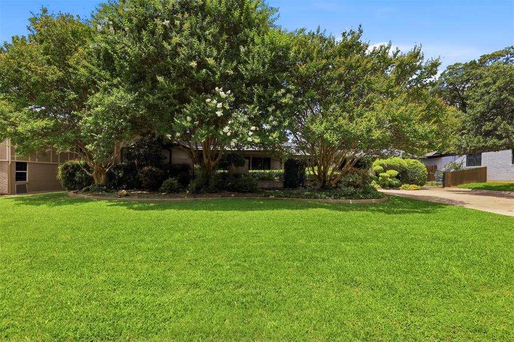 4004 Angus Drive