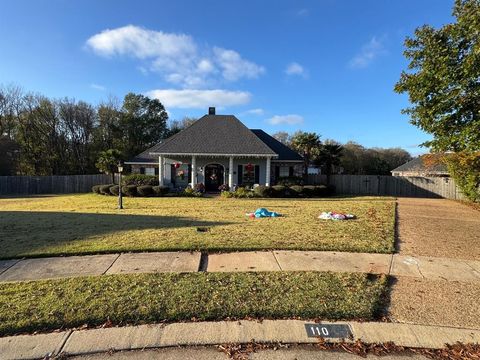 Photo of 110 Piccadilly Circle, Bossier City, LA 71111 (MLS # 21126664)
