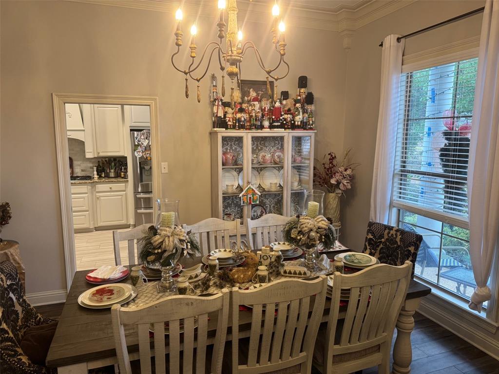 110 Piccadilly Circle