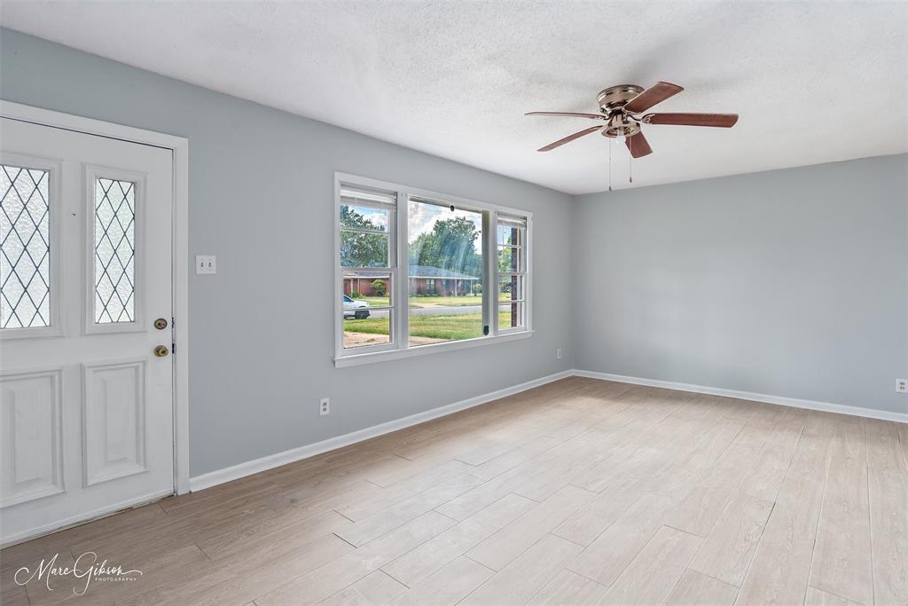 Bossier City, Louisiana 71111, United States, 3 Bedrooms Bedrooms, ,2 BathroomsBathrooms,Residential,Active,190913