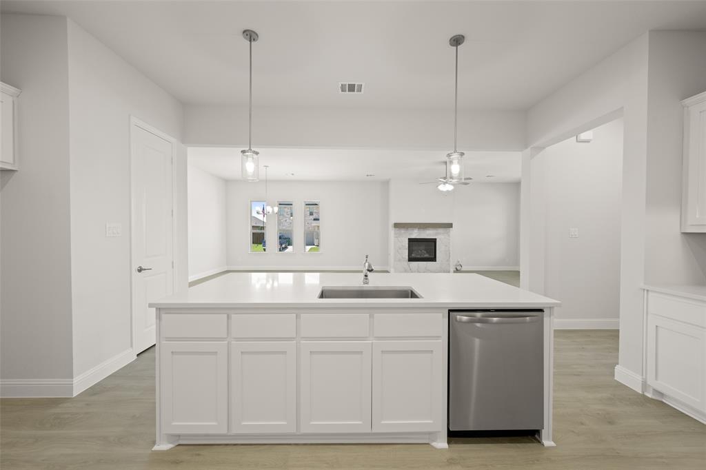 Sheppard's Place - Residential