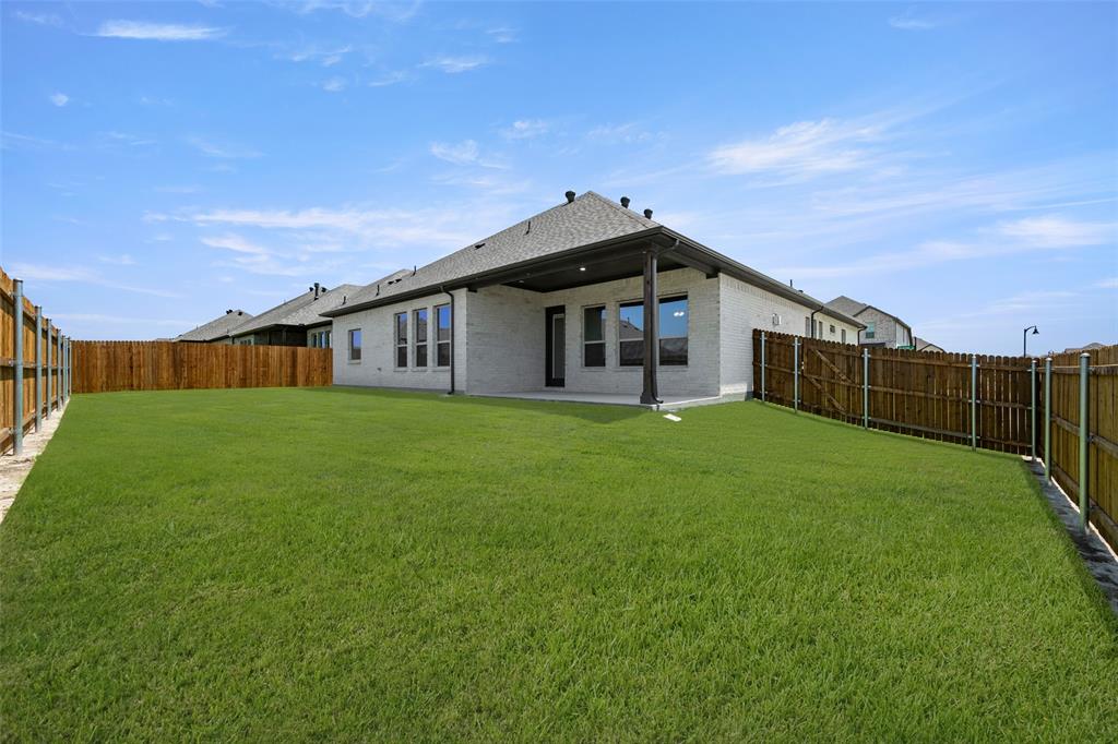 Sheppard's Place - Residential