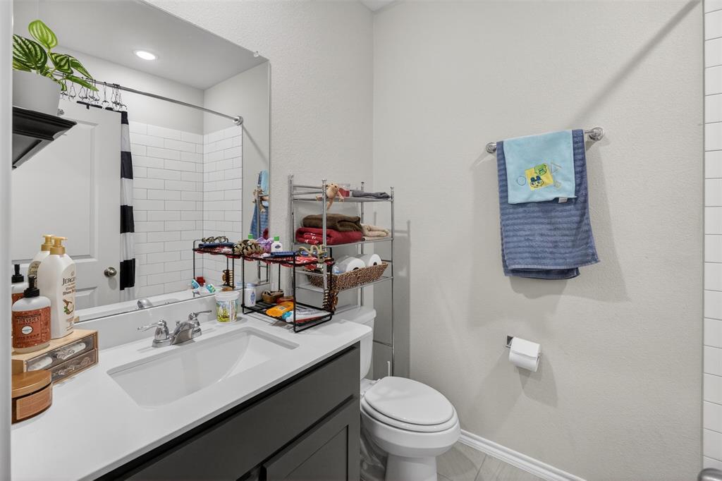 Baker Lndg - Residential