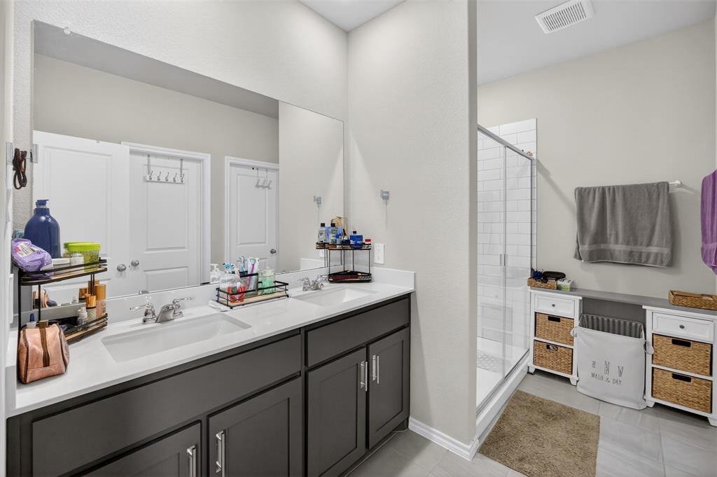 Baker Lndg - Residential