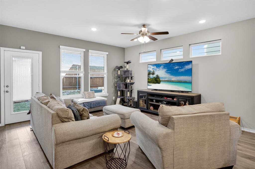 Baker Lndg - Residential