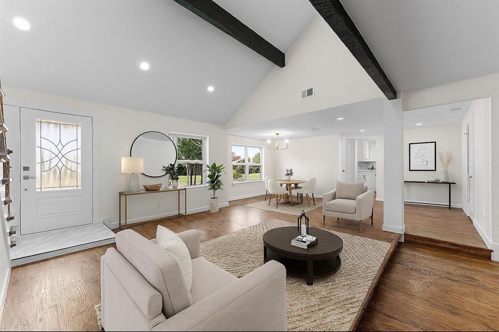 1315 Dunbarton Drive