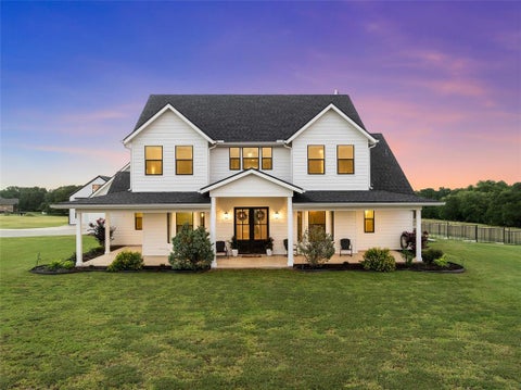 Photo of 252 Austin Hines Drive, China Spring, TX 76633 (MLS # 21305076)