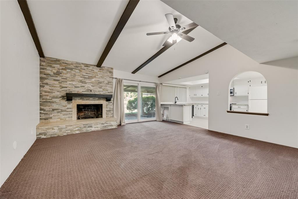 White Rock Village 01 - Residential