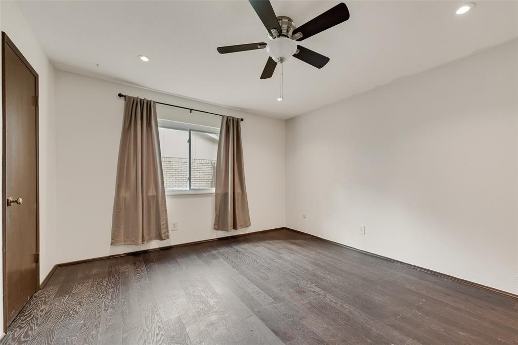 White Rock Village 01 - Residential