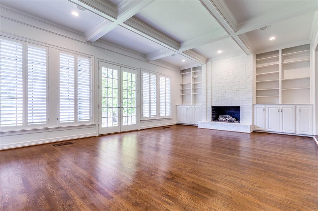 3201 Saint Johns Drive