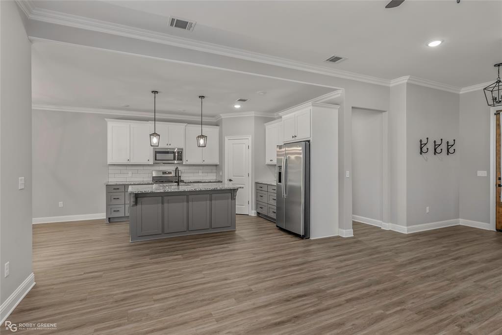 stonewall woods - Residential