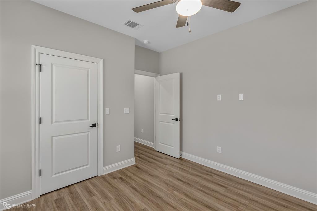 stonewall woods - Residential