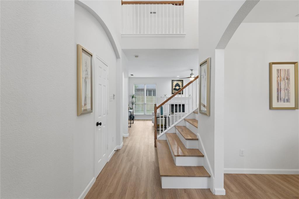 2715 Lake Country Drive