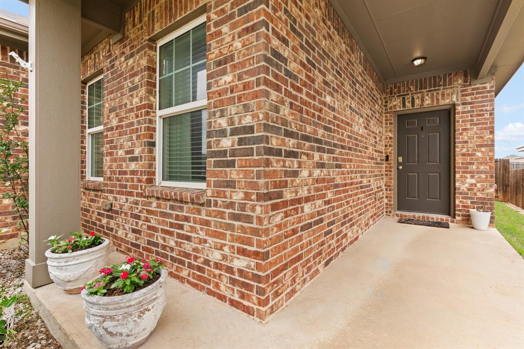 505 Leeward Lane