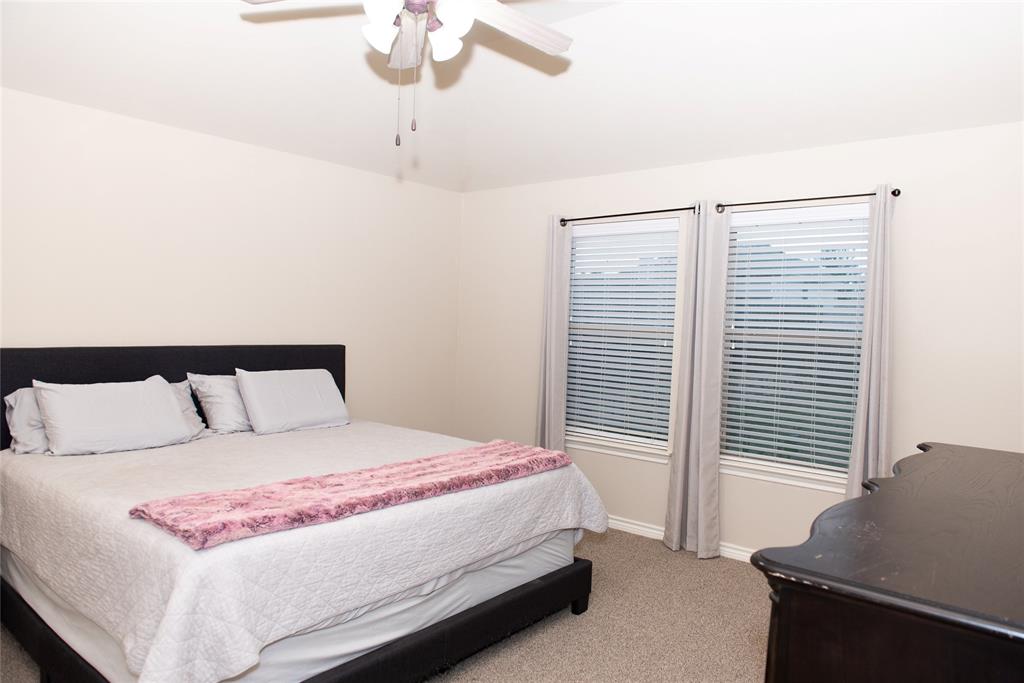 Lee Rays Place - Residential