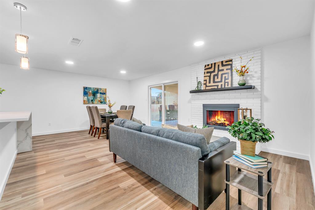 Camelot Court Add - Residential