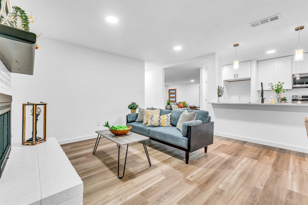 Camelot Court Add - Residential