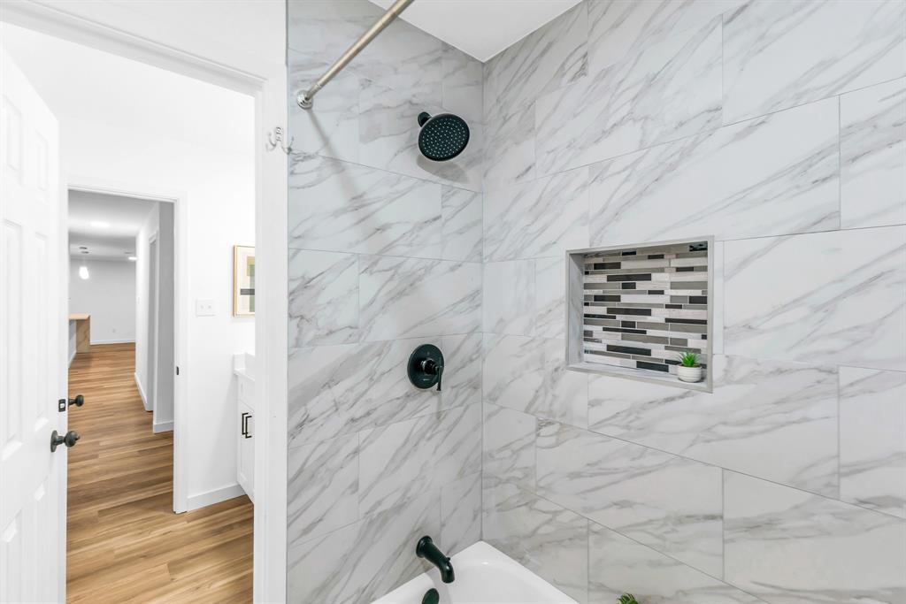 Camelot Court Add - Residential