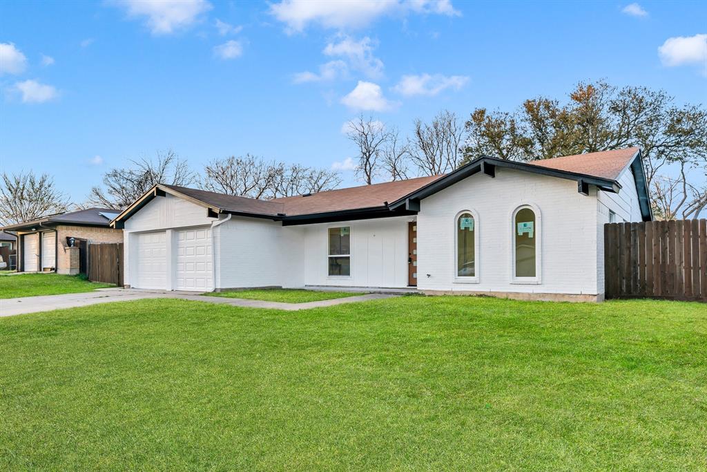 Camelot Court Add - Residential