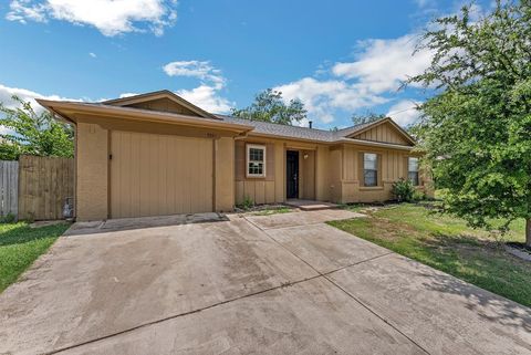 5921 Sea Breeze Lane Fort Worth TX 76135