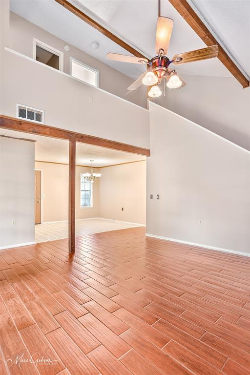 103 S Parkridge Drive