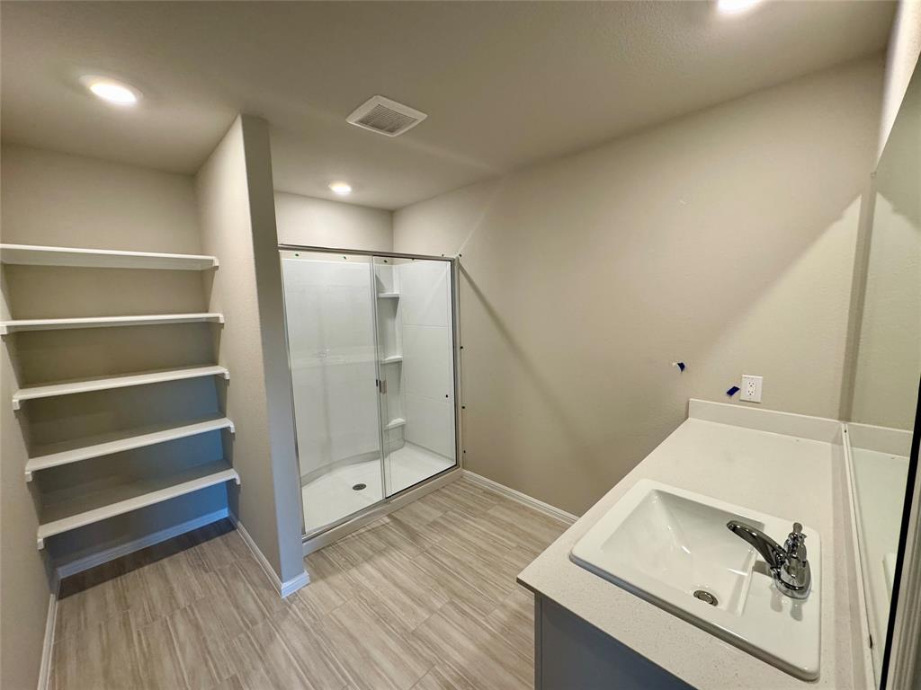 Hickory Grove - Residential Lease