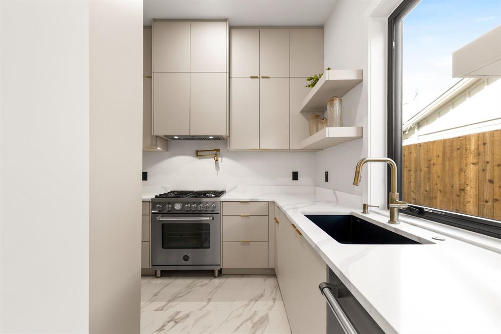 Northcrest 02 Instl - Residential