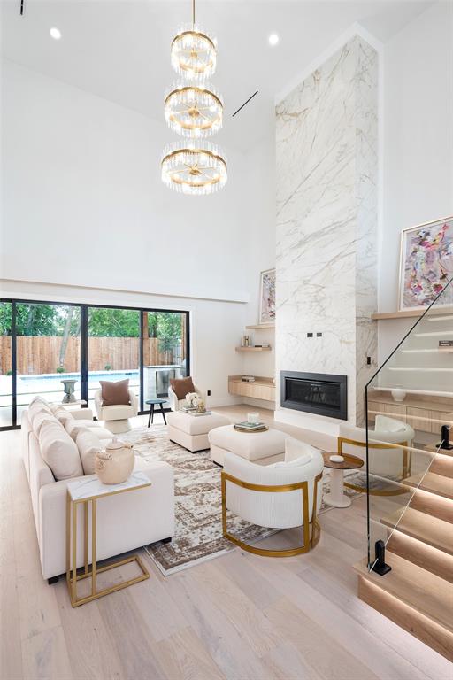 Northcrest 02 Instl - Residential