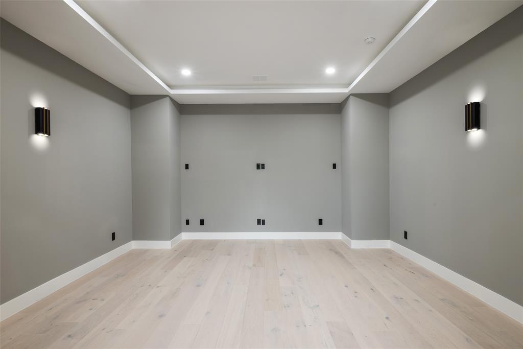 Northcrest 02 Instl - Residential