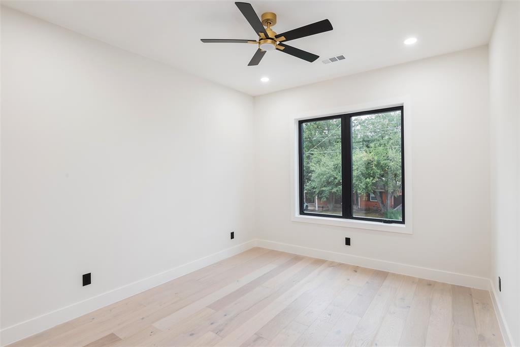 Northcrest 02 Instl - Residential