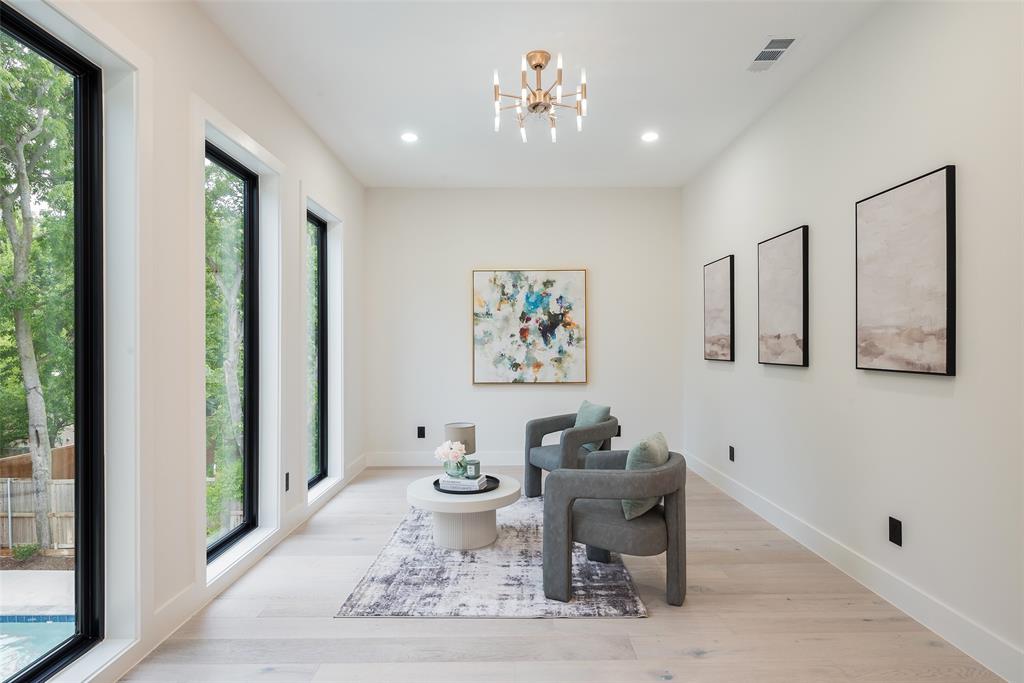 Northcrest 02 Instl - Residential