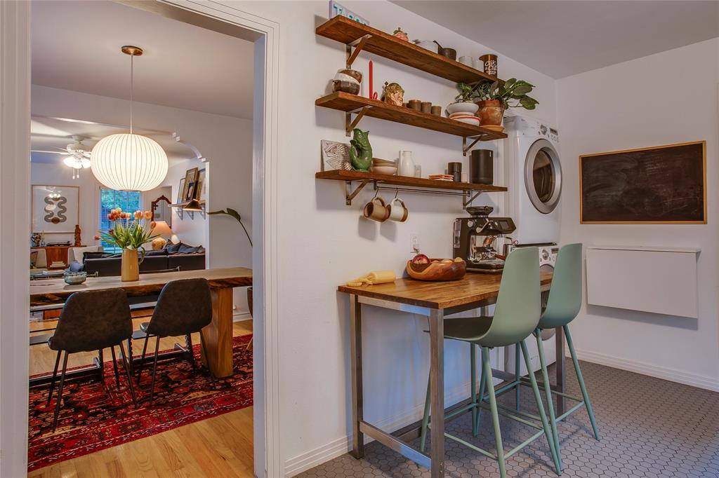 Elmwood - Residential