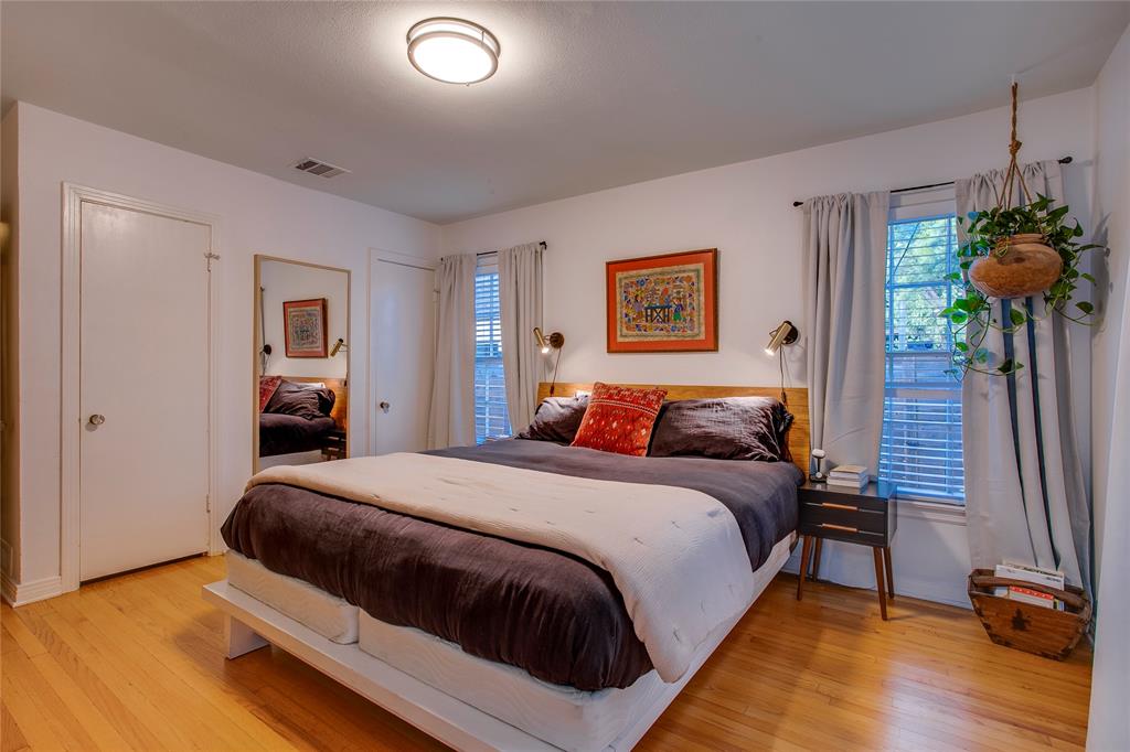 Elmwood - Residential