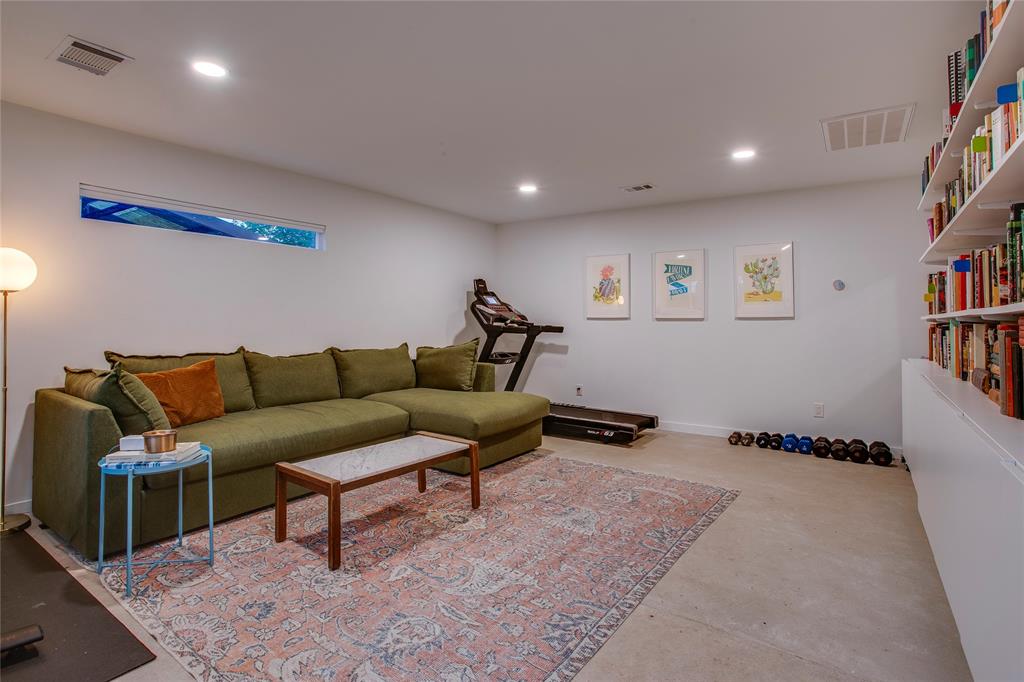 Elmwood - Residential