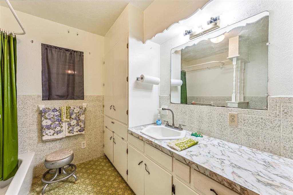 HARGRAVE JOHN - Residential