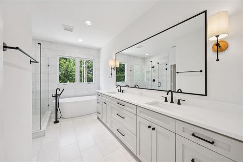 Tiny photo for 5638 Winton Street, Dallas, TX 75206 (MLS # 21032668)