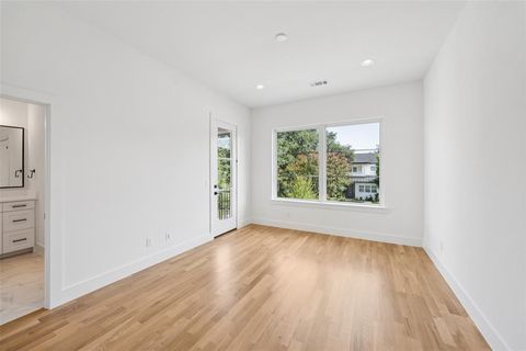 Tiny photo for 5638 Winton Street, Dallas, TX 75206 (MLS # 21032668)