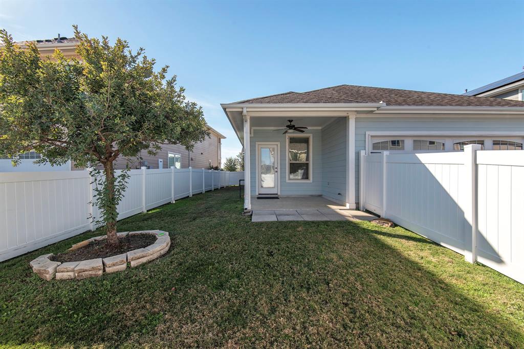 Azalea Village At Savannah Pha - Residential