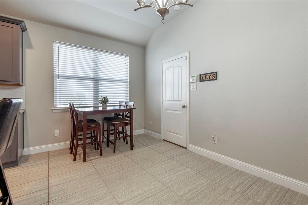 Azalea Village At Savannah Pha - Residential