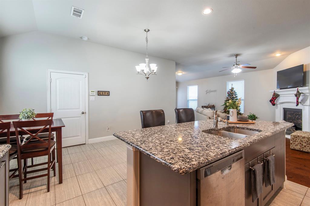 Azalea Village At Savannah Pha - Residential