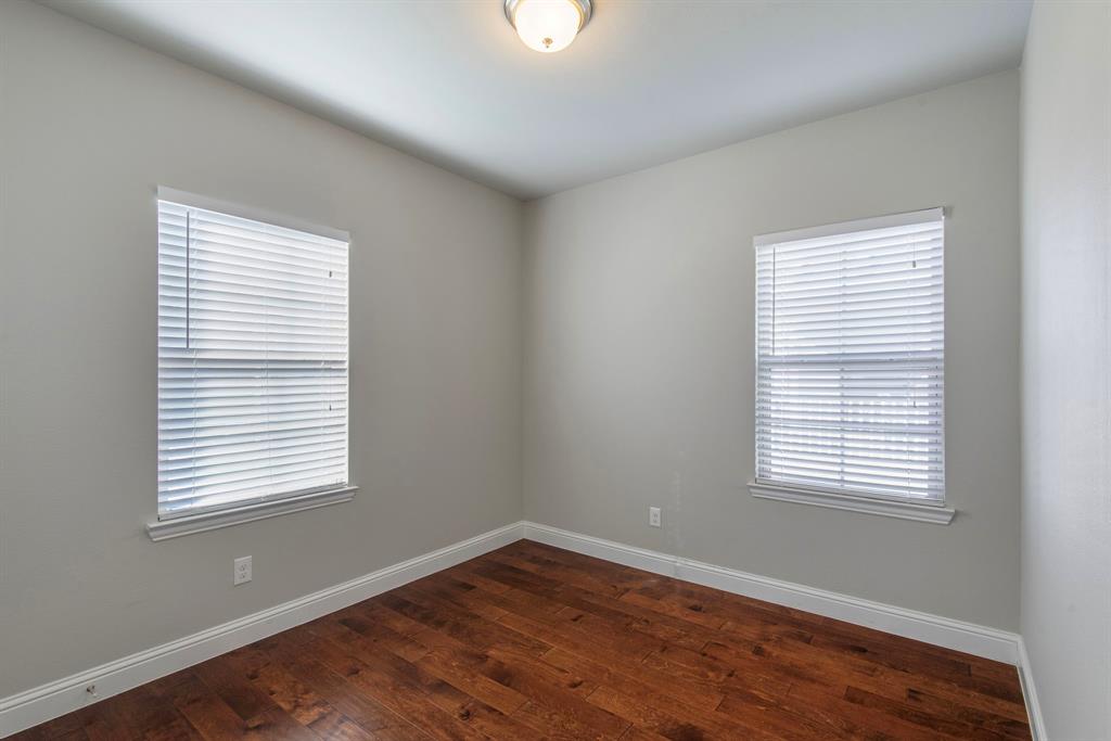 Azalea Village At Savannah Pha - Residential