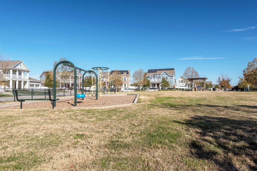 Azalea Village At Savannah Pha - Residential